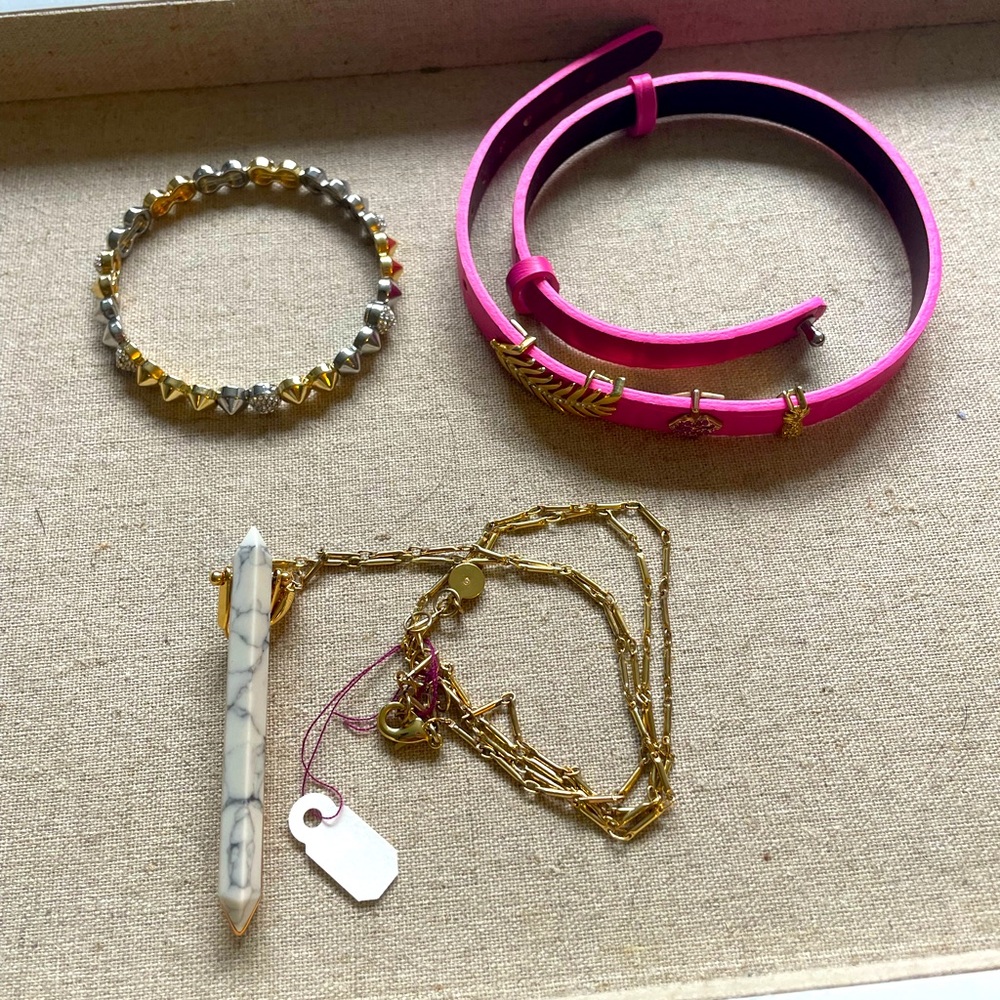 Stella & Dot necklace and bracelets
